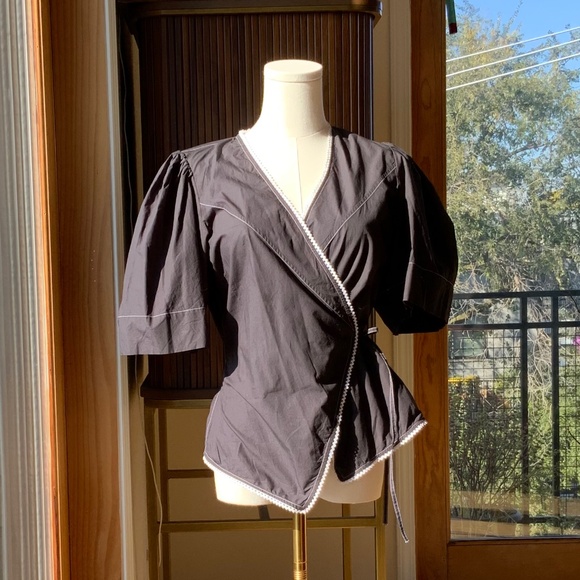 Gianni Cotton Wrap Top - Picture 4 of 11